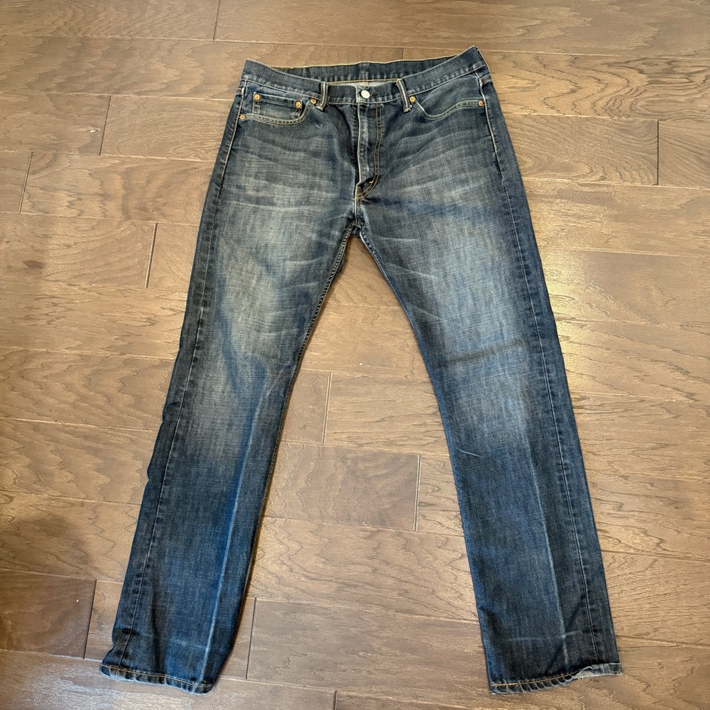 Levi’s 513 Slim Straight Fit Jeans 36x34 – Distressed Hem, Faded Wash